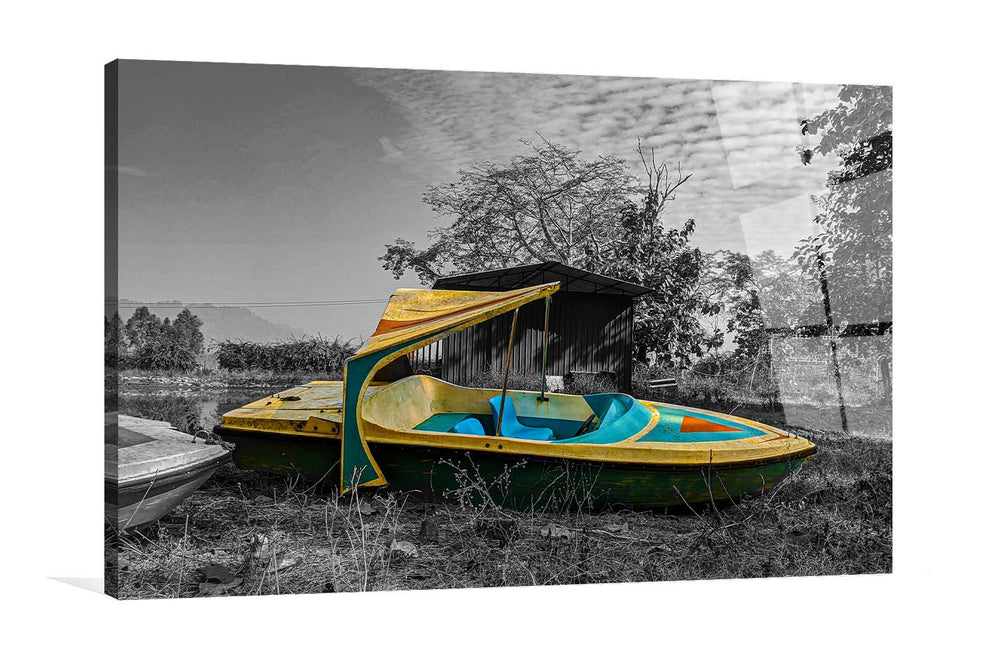 
                  
                    Yellow Boat
                  
                